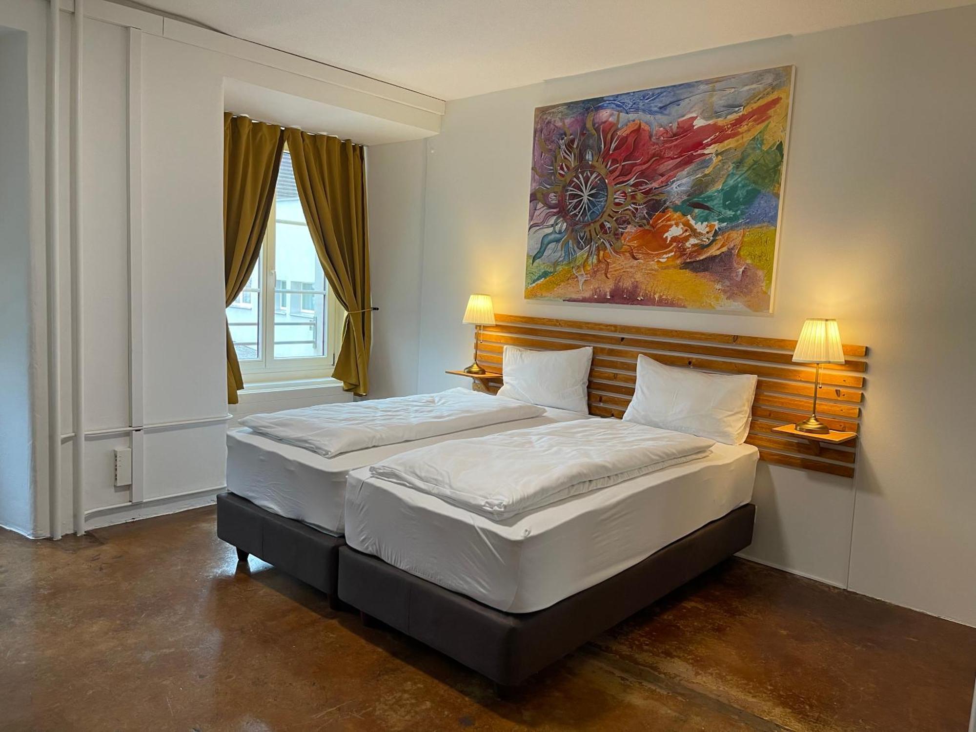 Hotel Swiss Bellevue Aathal Seegraben Bagian luar foto