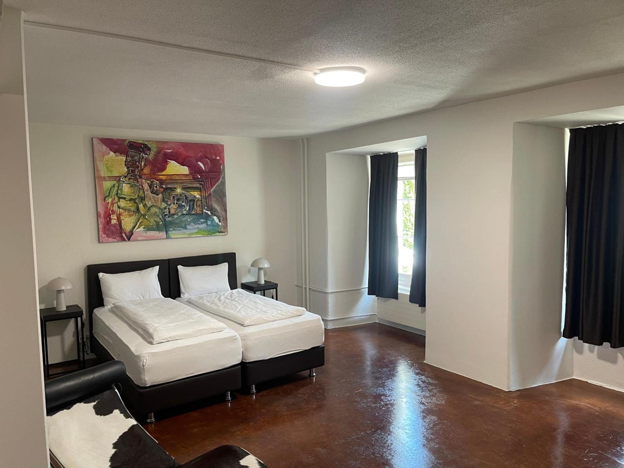 Hotel Swiss Bellevue Aathal Seegraben Bagian luar foto